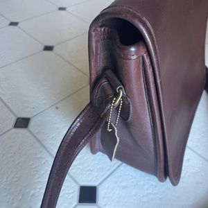 Vintage Leather Crossbody Bag